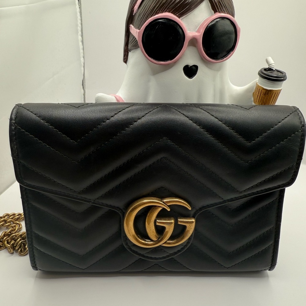 Gucci Marmont WOC (black)